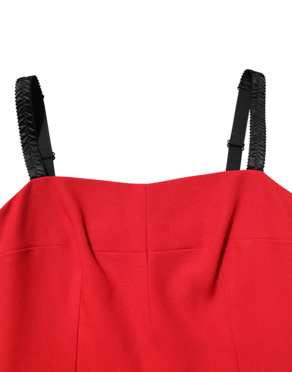 Robe rouge dolce & gabbana en satin stretch avec bretelles noires texturées pour un style moulant au genou