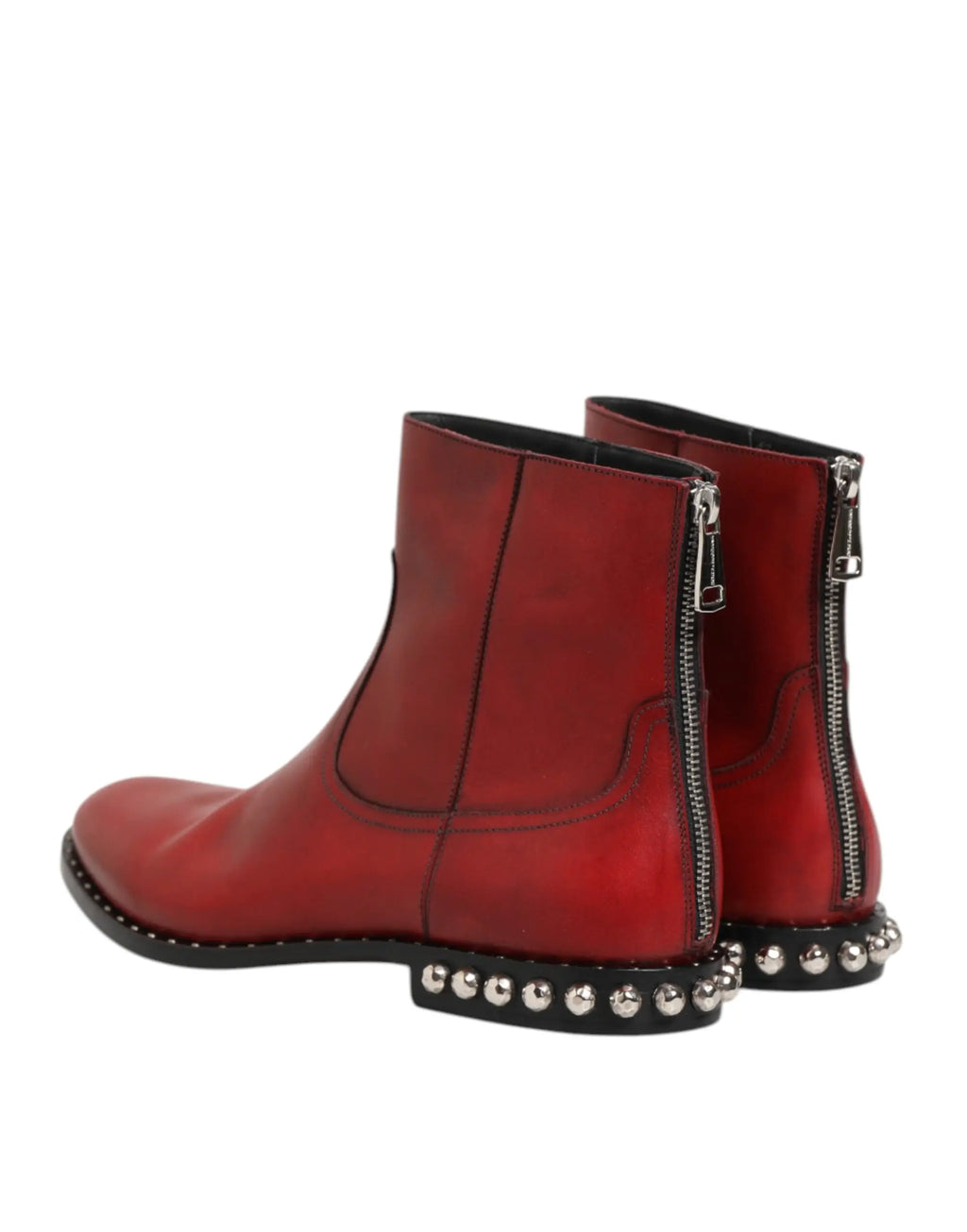 Bottes chevilles chelsea courtes rouge en cuir dolce gabbana avec clous argentés et fermetures éclair sur les côtés