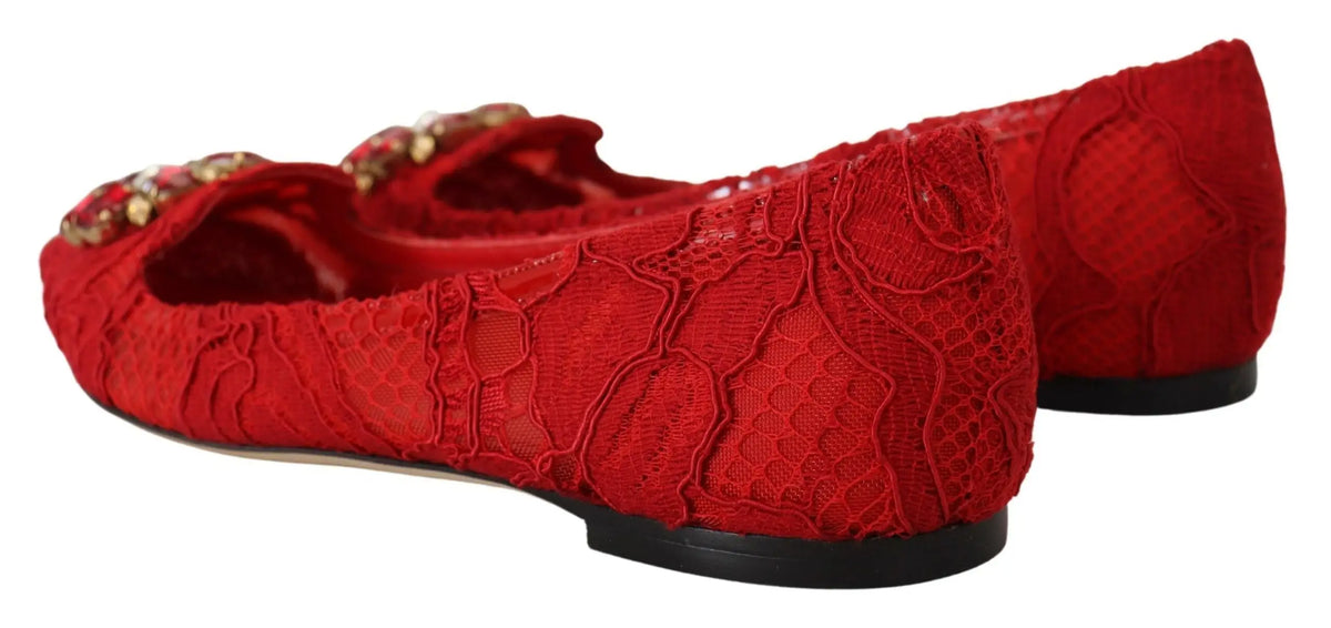 Dolce & gabbana mocassins rouges taormina en dentelle avec embellissements dorés et cristaux
