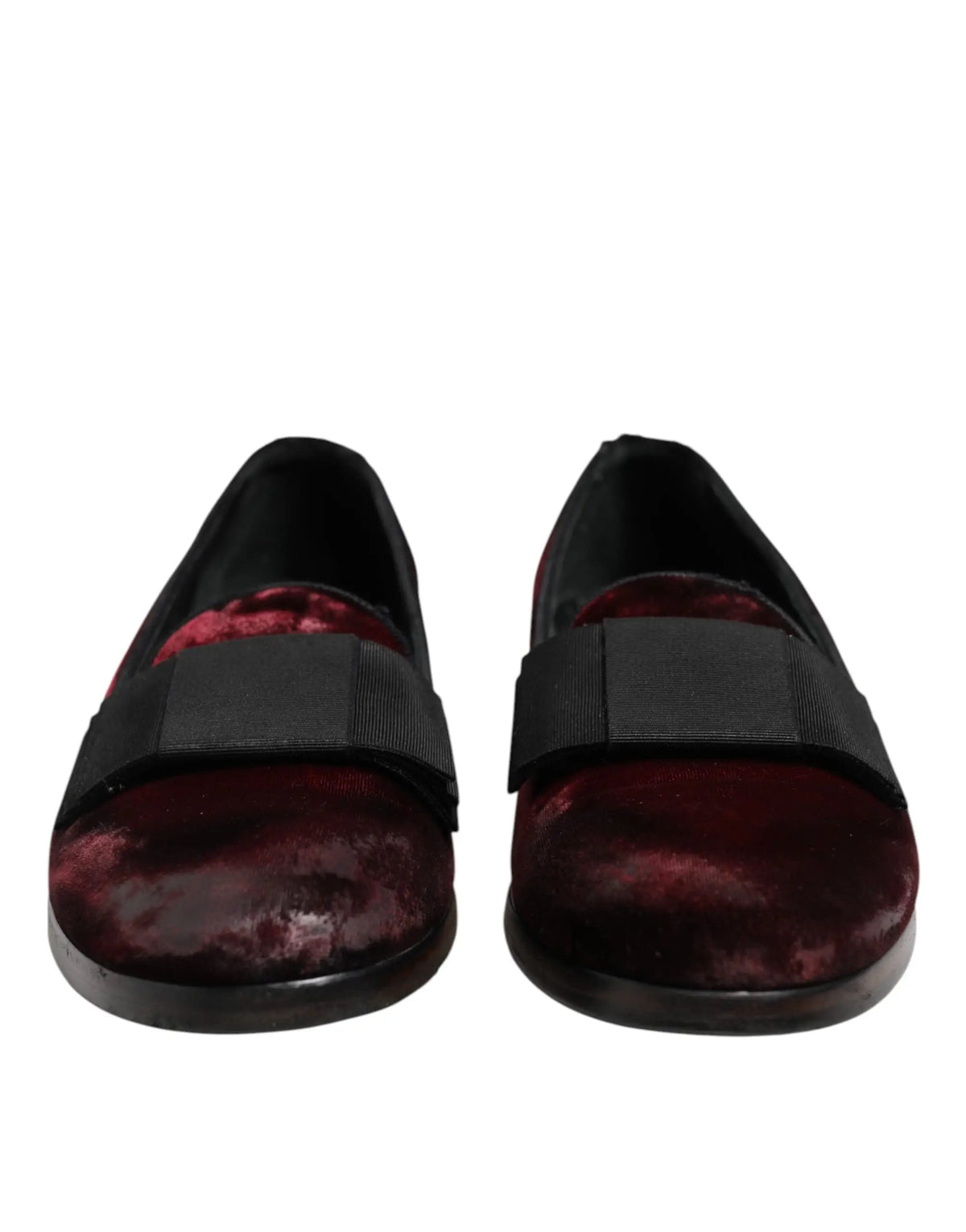 Dolce & gabbana chaussures habillées pour homme en velours rouge bordeaux avec bride noire en ruban sur le bout