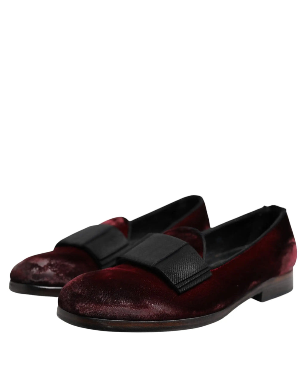 Dolce & gabbana red velvet men loafers en velours bordeaux avec un noeud en satin noir sur le bout