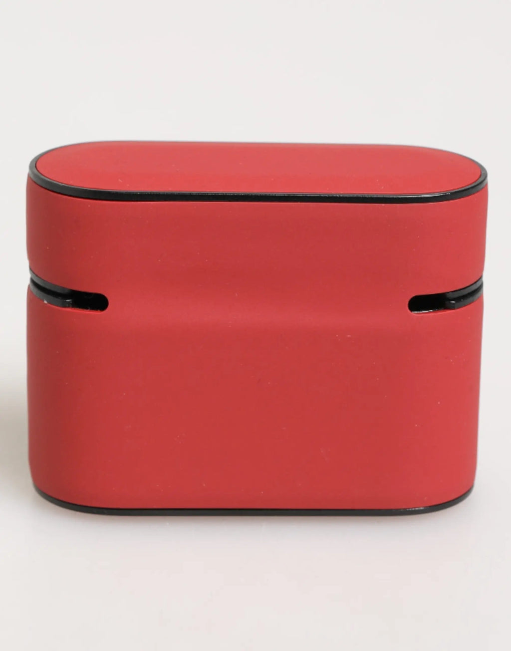 Étui de chargement airpods dolce & gabbana rouge mat avec logo embossé blanc en silicone et bord noir élégant