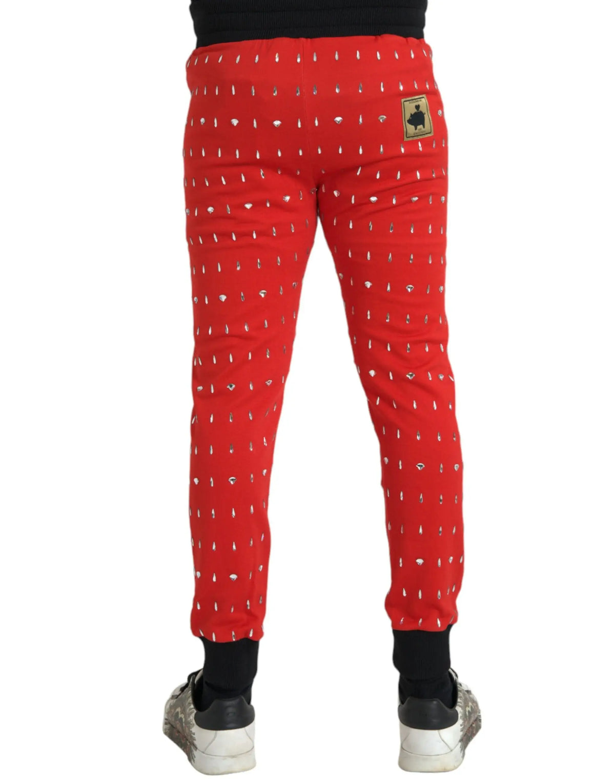 Pantalon de jogging rouge dolce & gabbana year of the pig avec motif de losanges blancs et argentés vue arrière