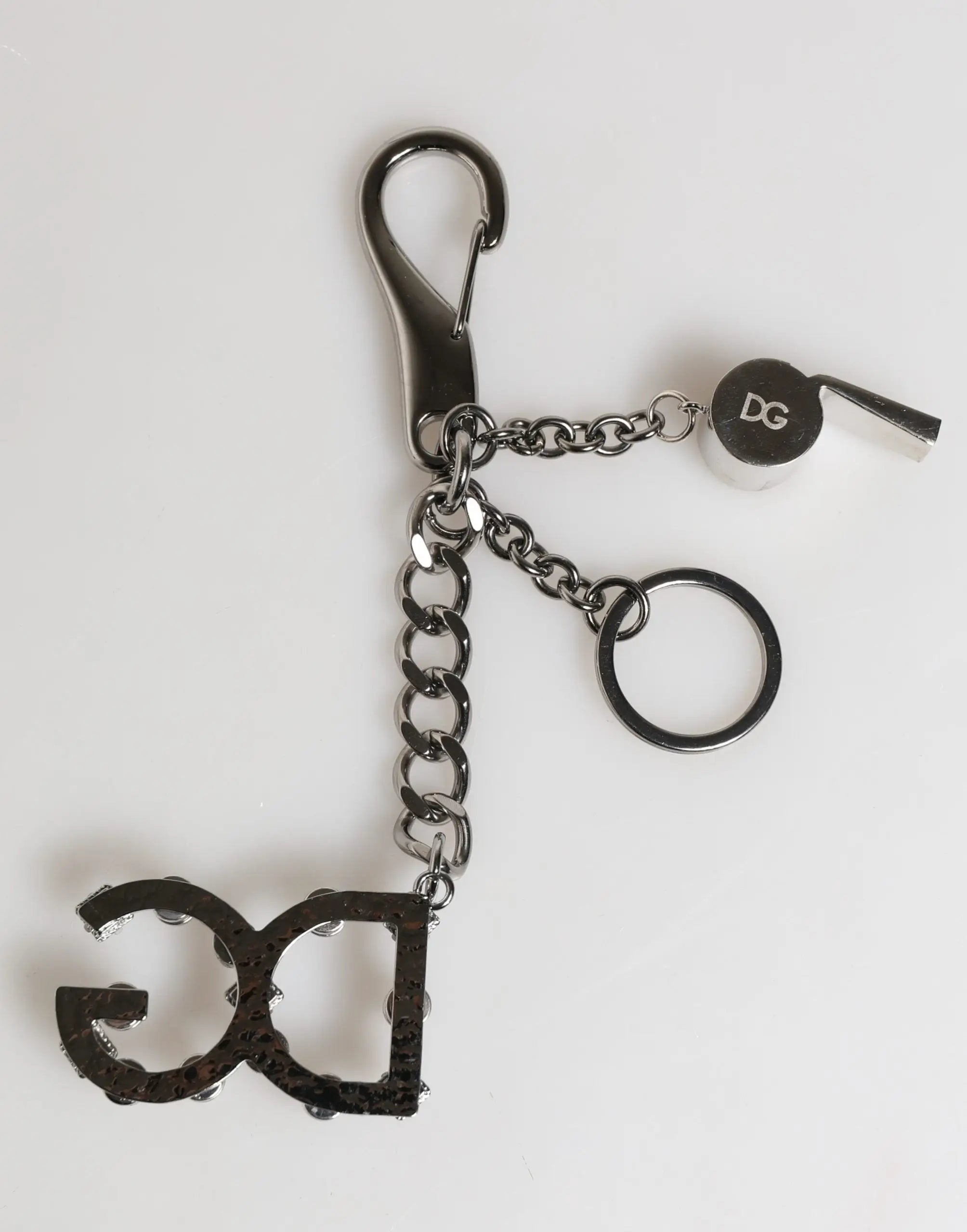 Porte-clés noir en métal avec pendentif logo dg en cristal argenté et sifflet, chaîne en maillons dolce & gabbana