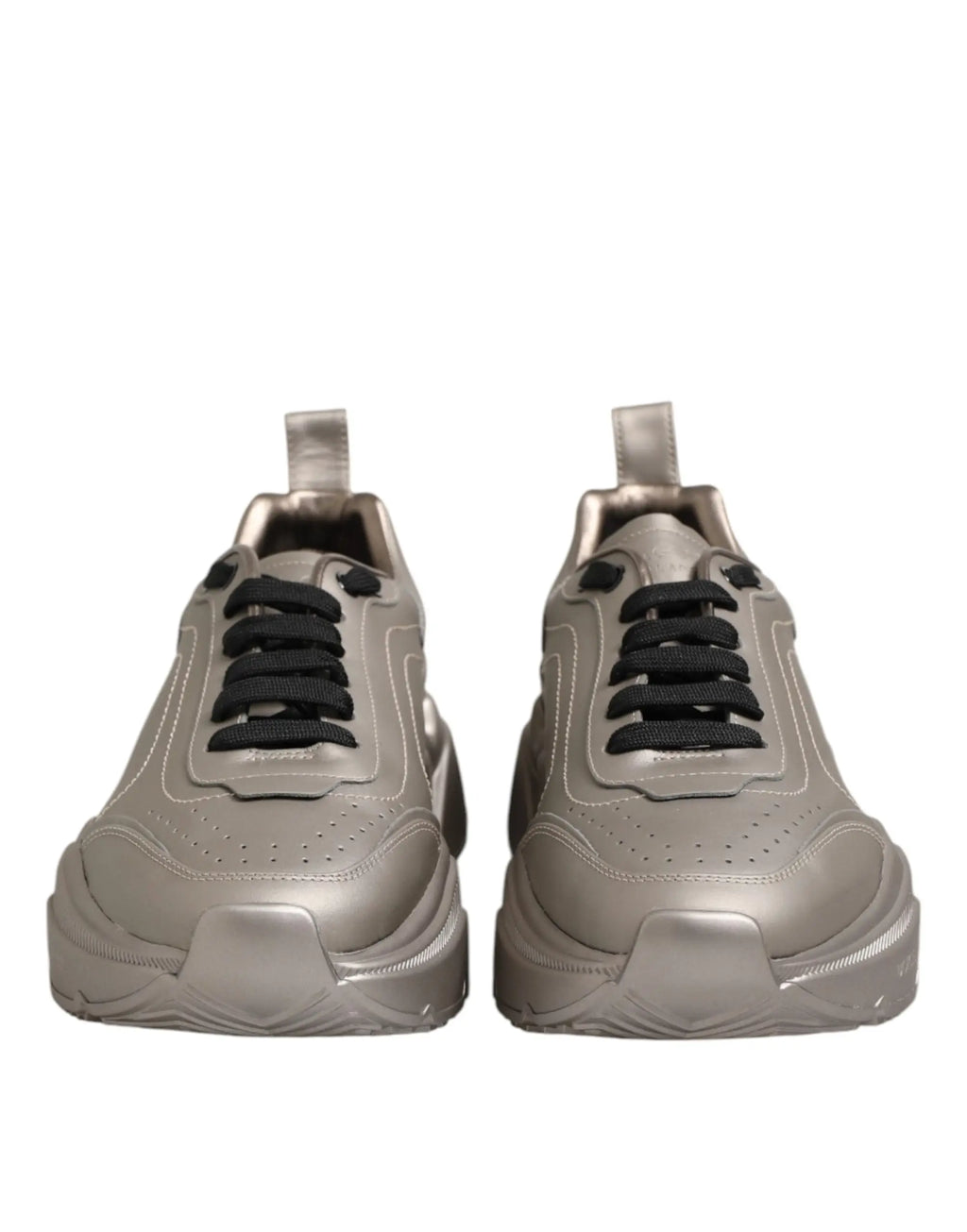 Baskets homme dolce & gabbana daymaster cuir argent métallisé avec lacets noirs et semelle épaisse texturée