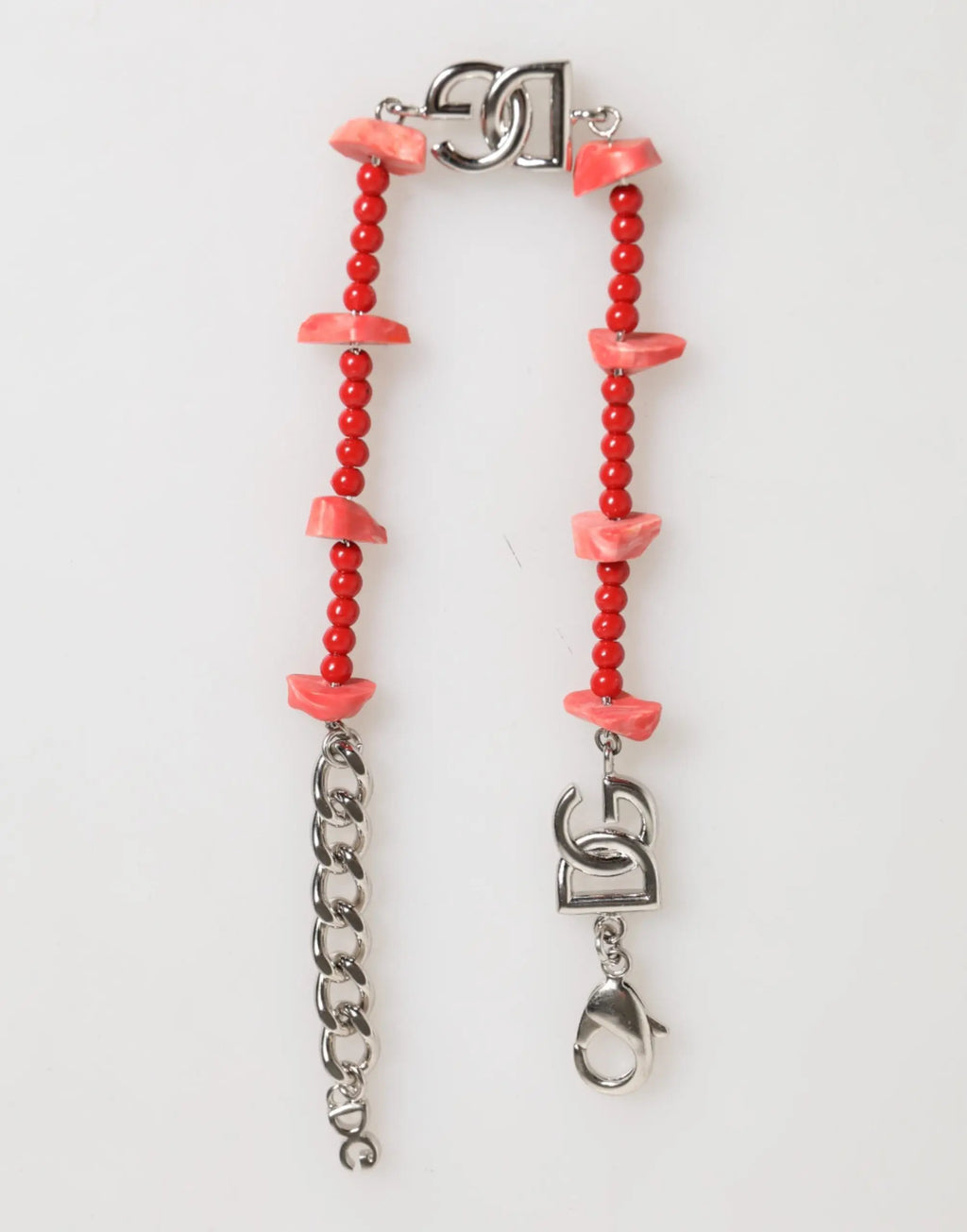 Bracelet pour homme dolce & gabbana en laiton argenté avec perles rouges et corail, fermoir logo entrelacé dg et extension chaîne
