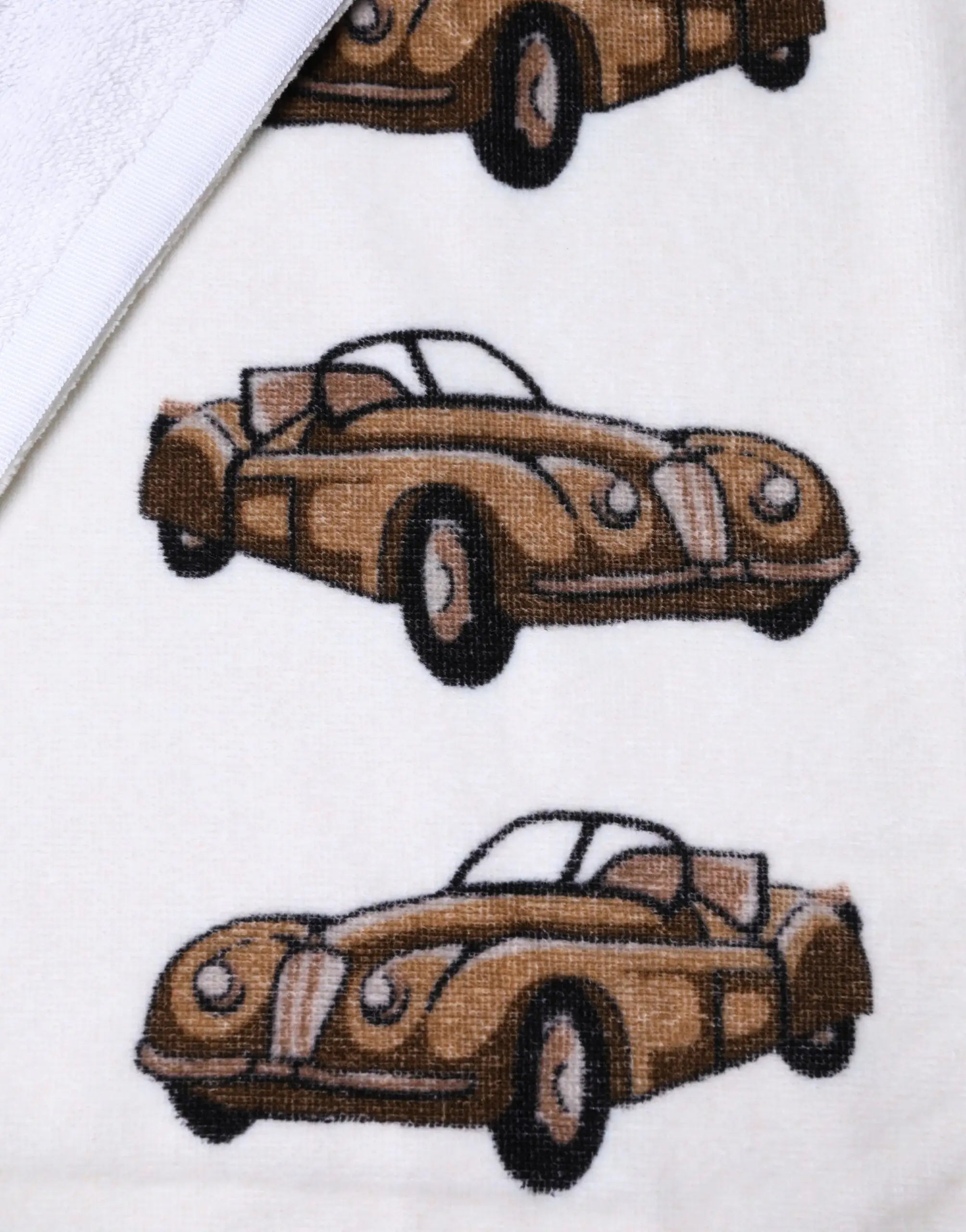 Serviette dolce & gabbana blanche en coton avec motif voiture vintage brodé marron 115 cm x 180 cm pour la plage