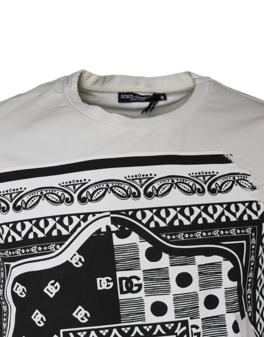 T-shirt blanc dolce gabbana en coton à manches courtes avec imprimé bandana noir et motifs dg géométriques