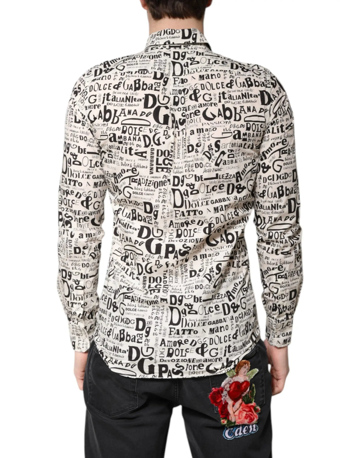 Chemise dolce & gabbana blanche et noire à manches longues avec imprimé dense du logo et phrases italiennes