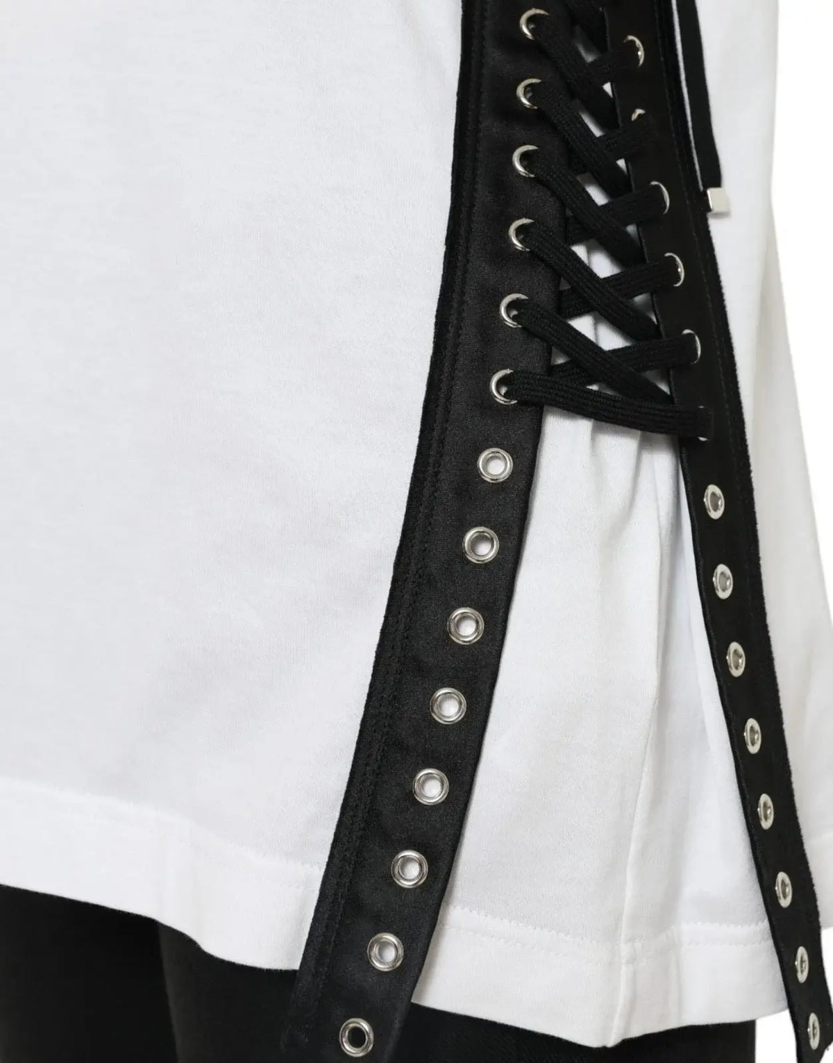 Top blanc dolce gabbana en coton avec lacets noirs et œillets argentés sur le côté