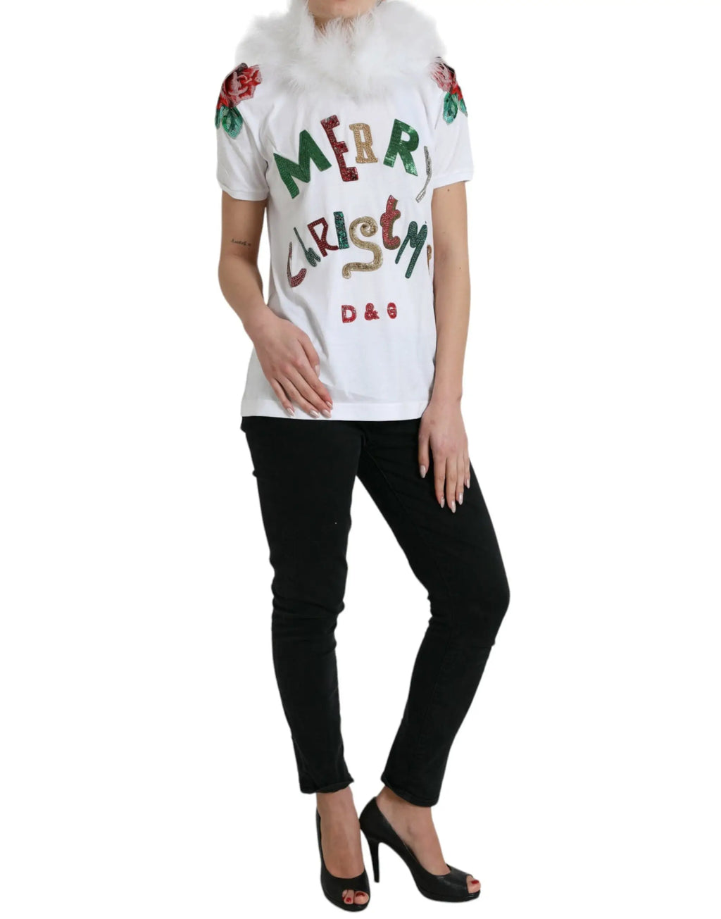 Dolce & gabbana t-shirt blanc en coton avec inscription merry christmas en sequins colorés et broderies florales rouges aux épaules