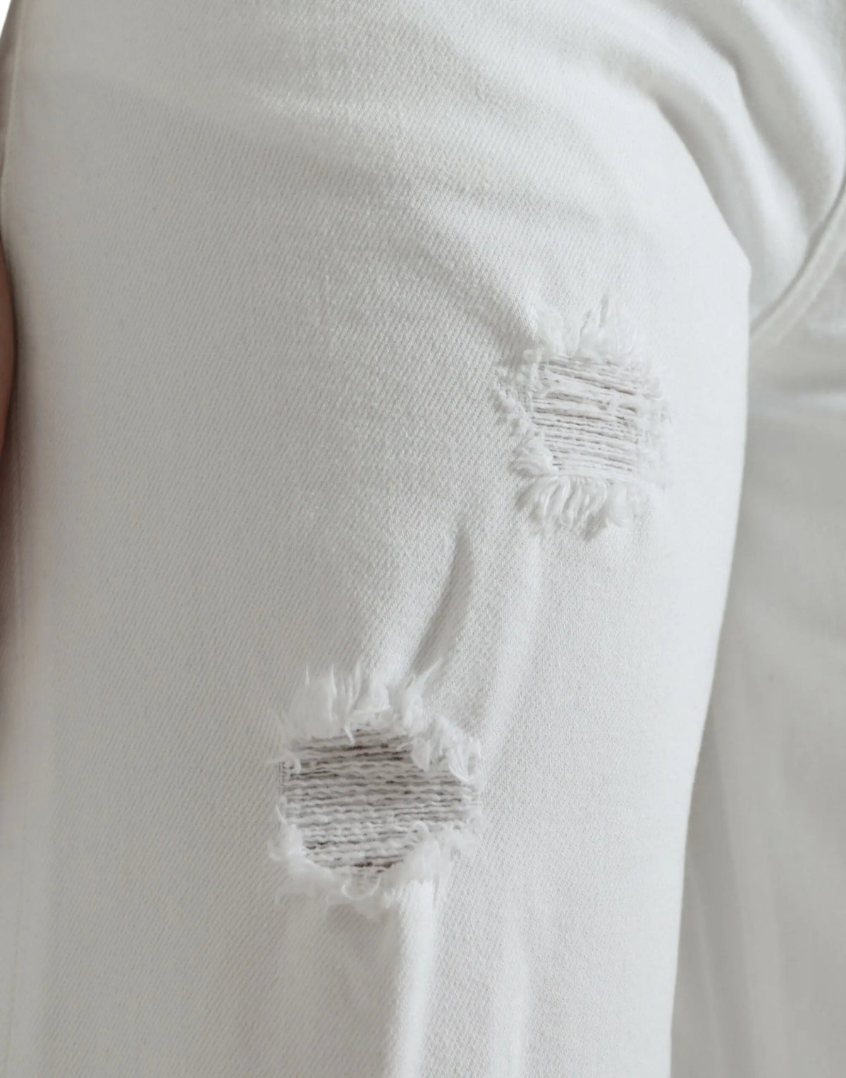 Dolce & gabbana jeans en denim blanc en coton à jambe large cropped avec détails déchirés et bords effilochés