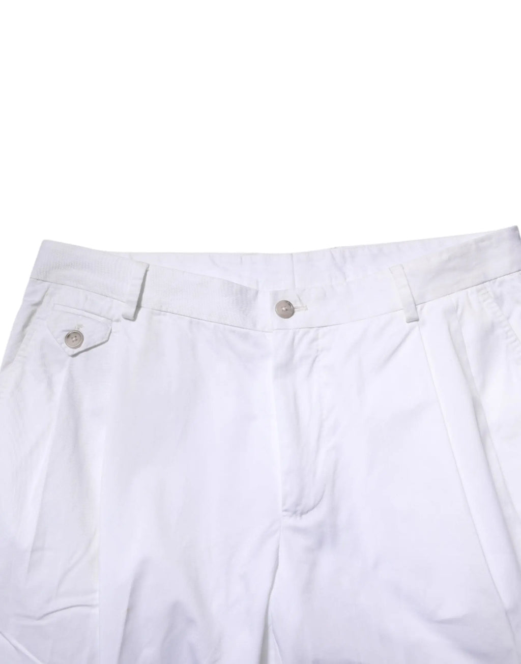 Short blanc plissé dolce gabbana en coton avec boutons subtils design minimaliste formel slim