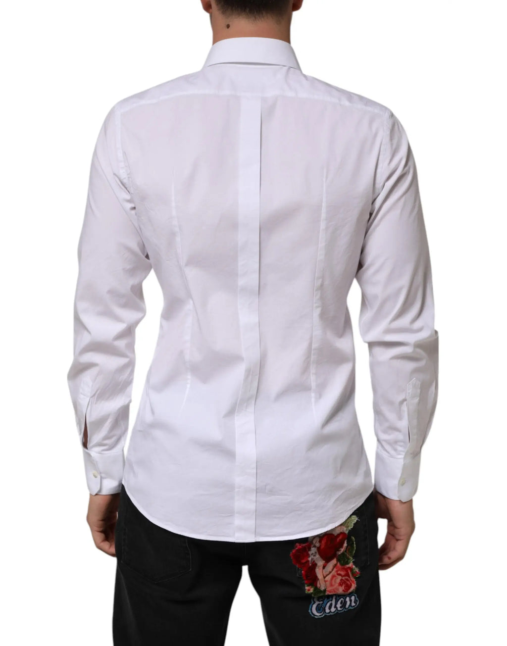 Chemise homme blanche en coton dolce & gabbana à manches longues vue de dos avec couture centrale et roses rouges brodées