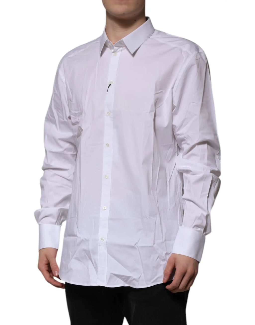 Chemise formelle blanche à manches longues en coton dolce & gabbana avec un logo noir subtil sur la poitrine