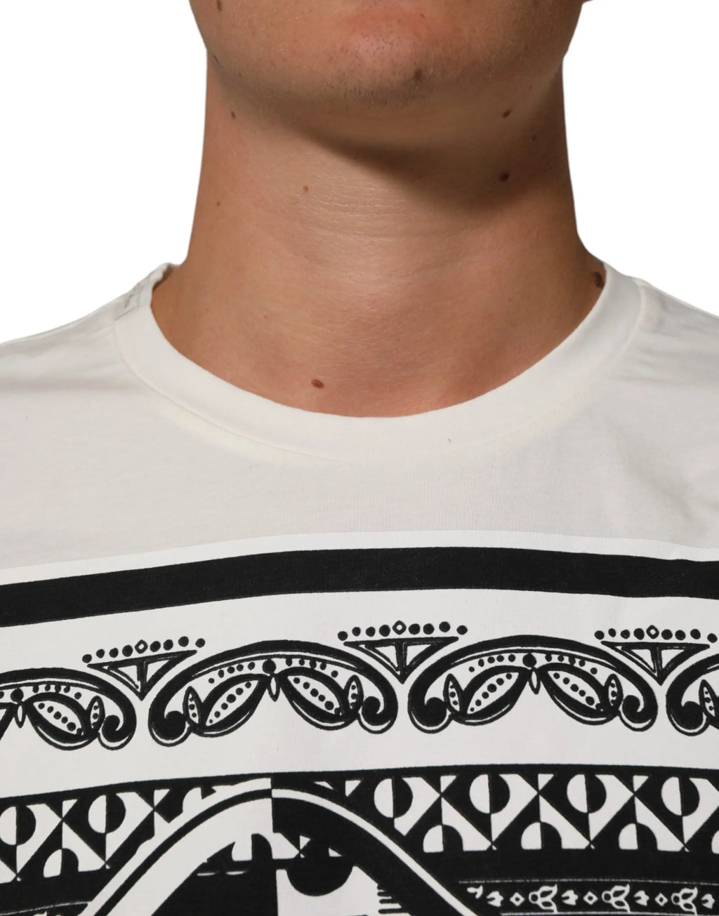 T-shirt homme dolce & gabbana blanc en coton avec motifs géométriques noirs audacieux sur la poitrine