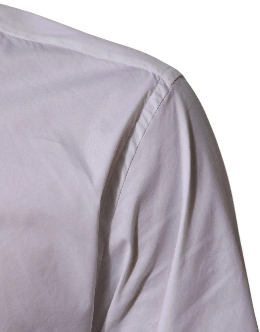 Chemise homme formelle dolce & gabbana en coton blanc avec col et couture d’épaule soigneusement cousus