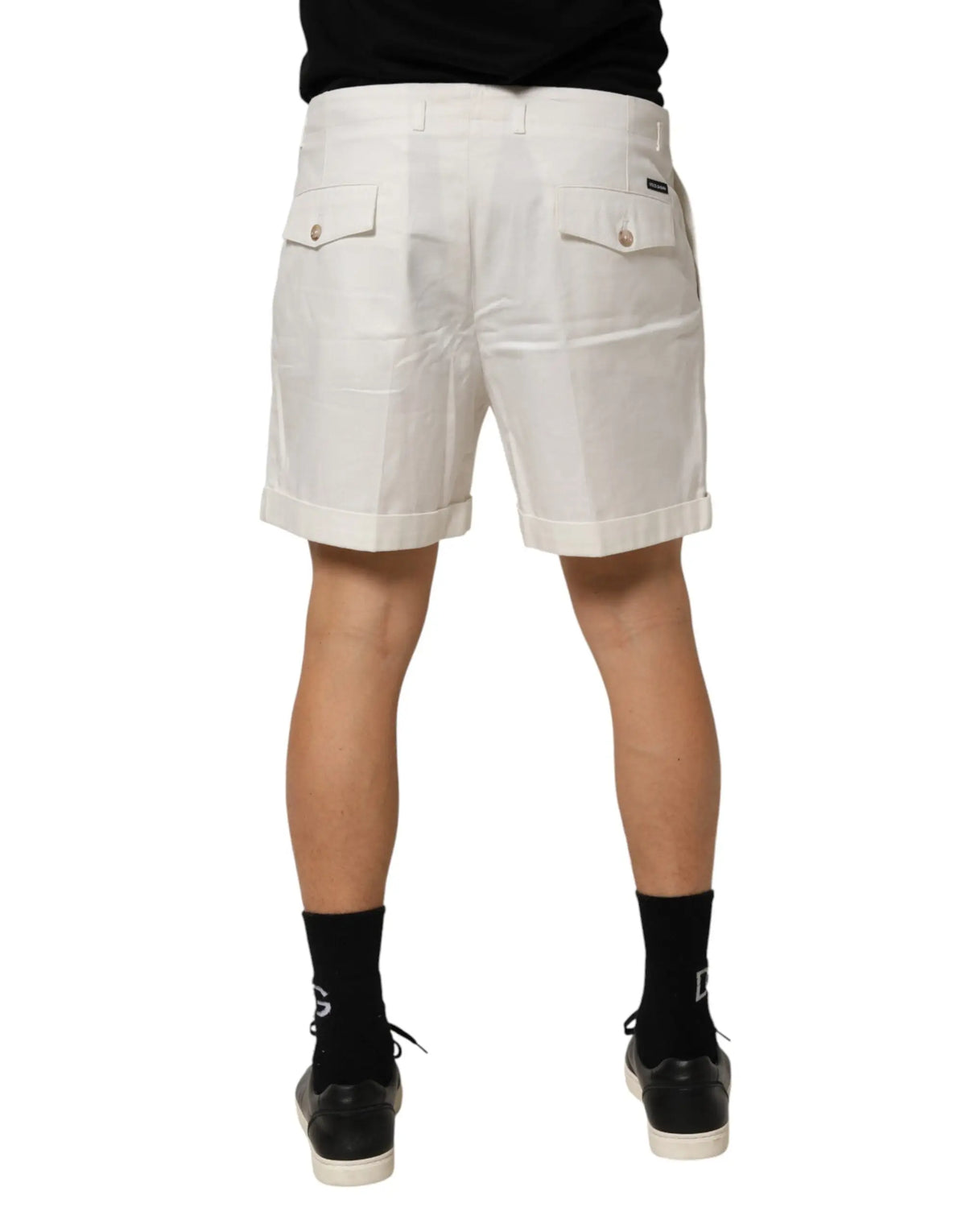 Dolce & gabbana white cotton mid waist men bermuda shorts vue arrière avec poches arrière boutonnées et ourlets roulés