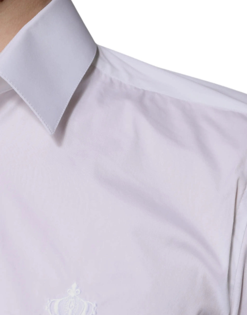 Chemise homme dolce & gabbana blanche en coton slim fit avec col pointu et détail couronne brodé sur la poitrine