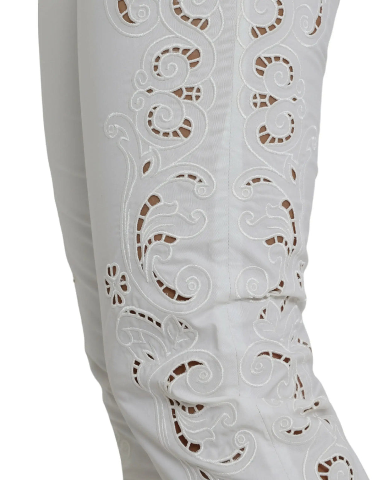 Pantalon blanc brodé dolce & gabbana en coton découpé taille mi-haute avec motifs floraux et arabesques raffinés