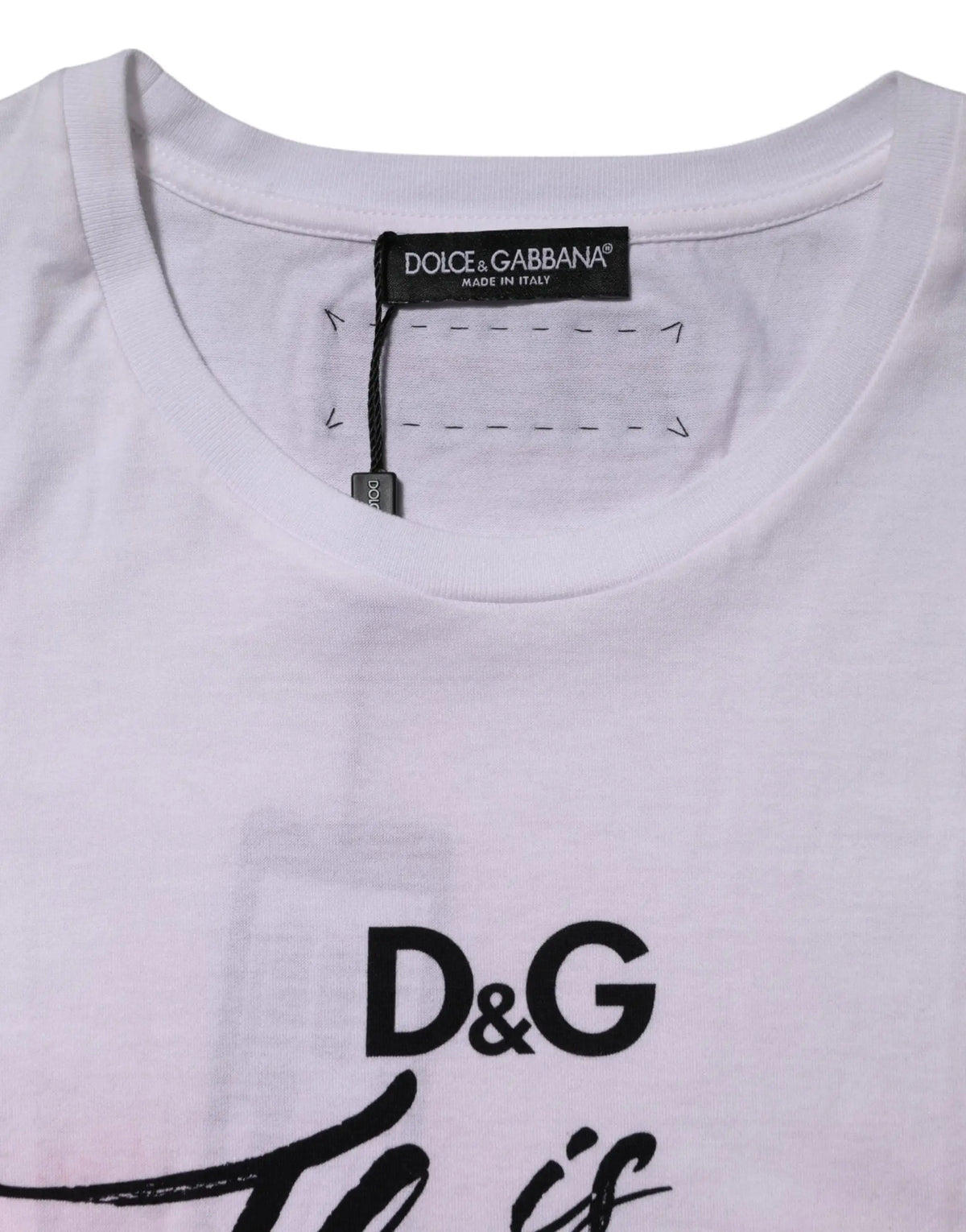 T-shirt blanc dolce & gabbana en coton avec logo noir d&g et texte script orné de fleurs sur la poitrine