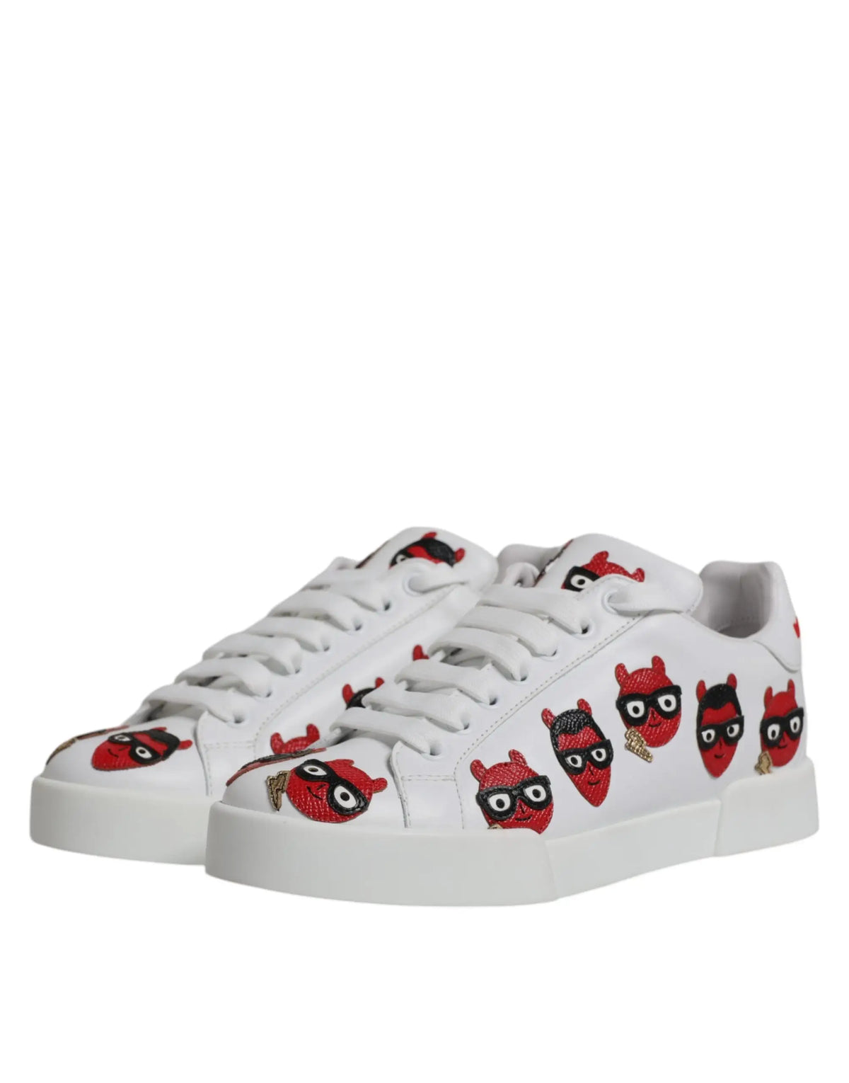 Dolce & gabbana baskets portofino blanches en cuir avec broderie visage de diable rouge