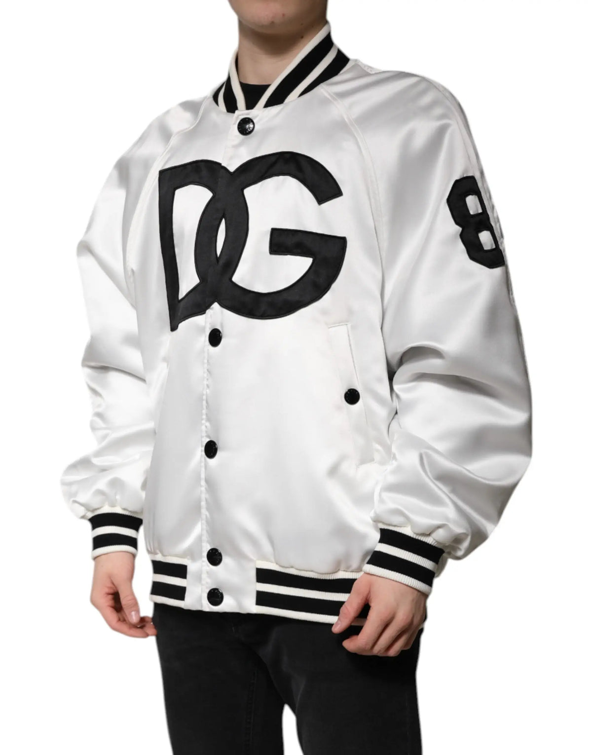Blouson bomber dolce & gabbana blanc en jersey polyester avec logo dg noir et chiffre 8 sur la manche