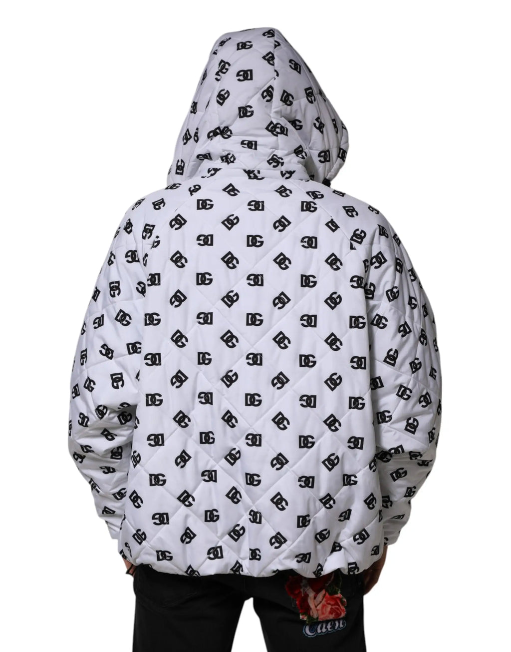 Veste matelassée blanche à capuche dolce & gabbana avec motif monogramme dg noir répété