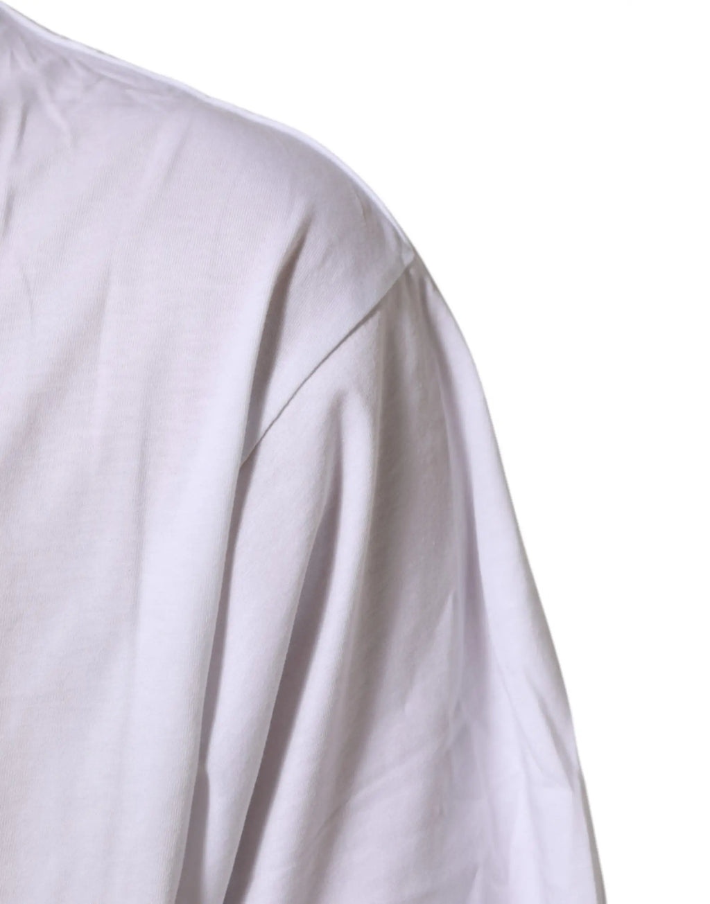 Dolce & gabbana white cotton crew neck t shirt with crisp tailored shoulder seam and subtle fabric texture