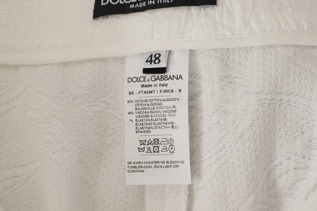 Étiquette en dentelle blanche dolce & gabbana made in italy sur short culotte blanc taille haute en coton