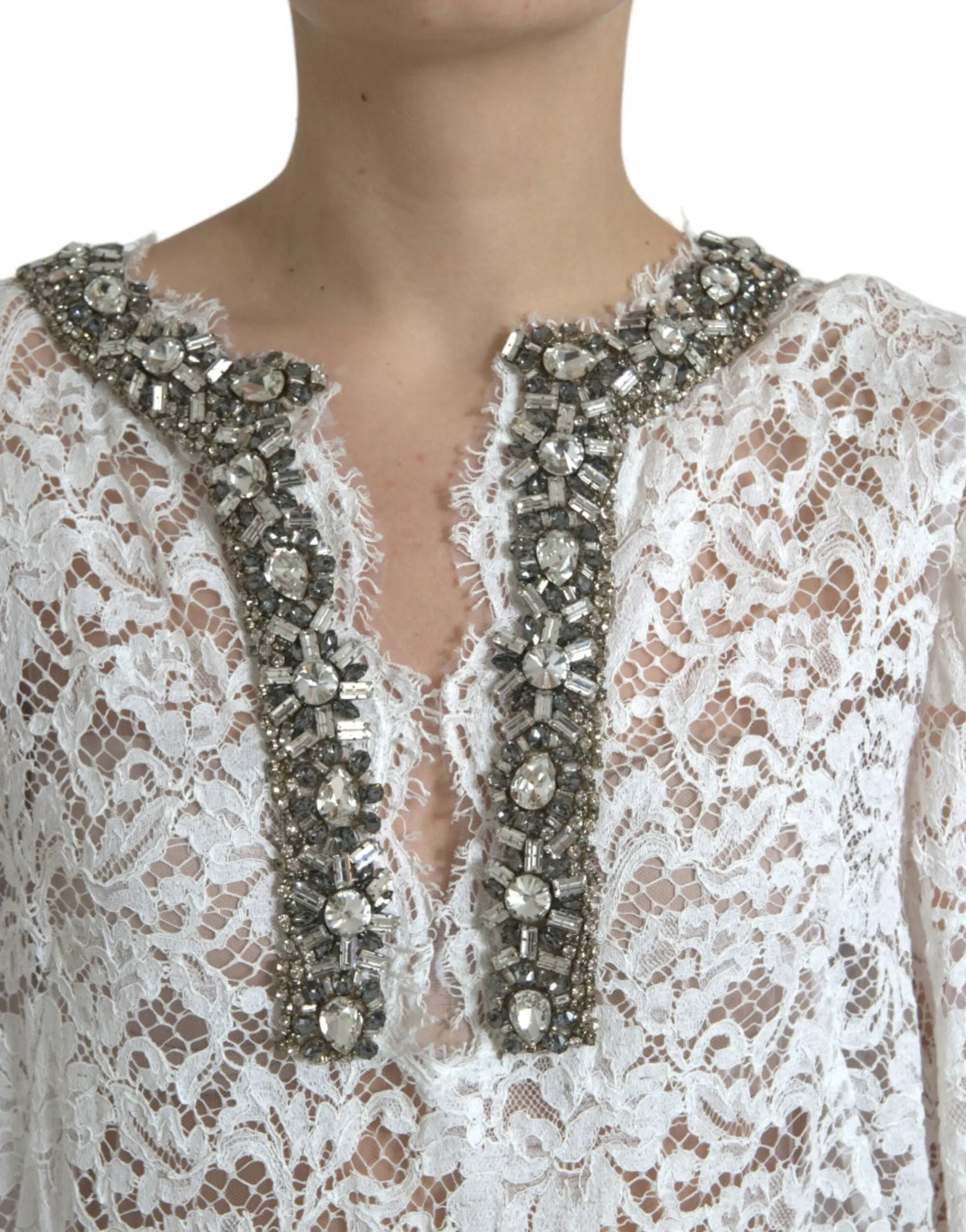 Haut en dentelle blanche dolce & gabbana avec perles argentées détaillées le long du col
