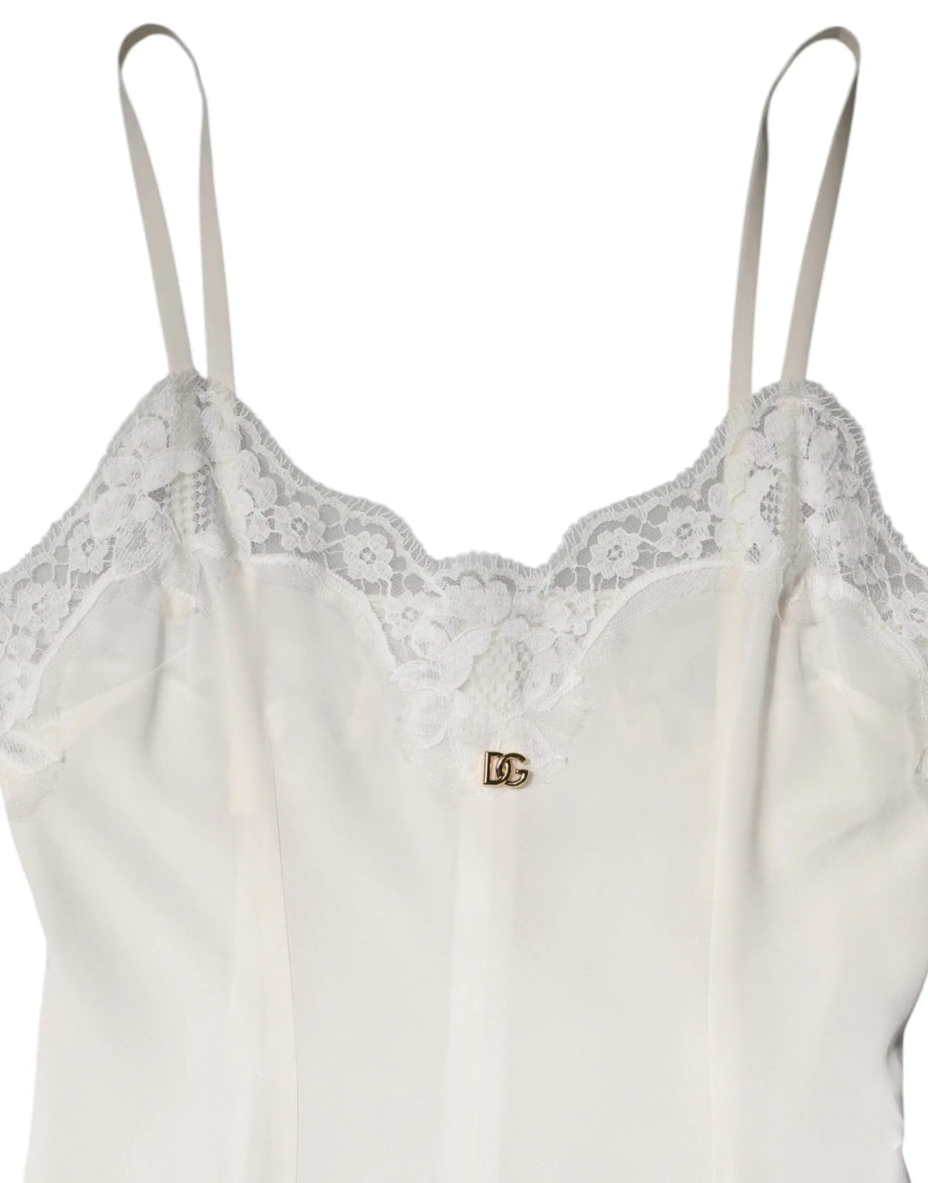 Camisole blanche en soie dolce & gabbana avec bretelles fines, dentelle et pin logo doré pour lingerie nuit