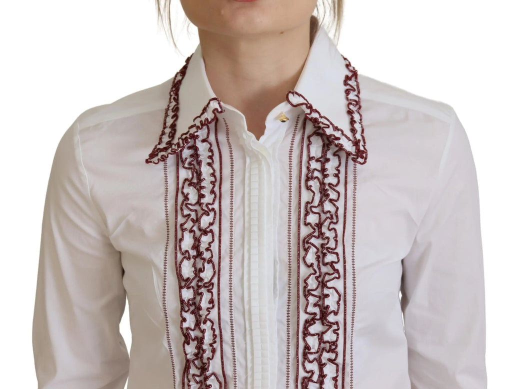 Dolce & gabbana chemise blanche en coton avec volants brodés bordeaux sur le col et la patte de boutonnage