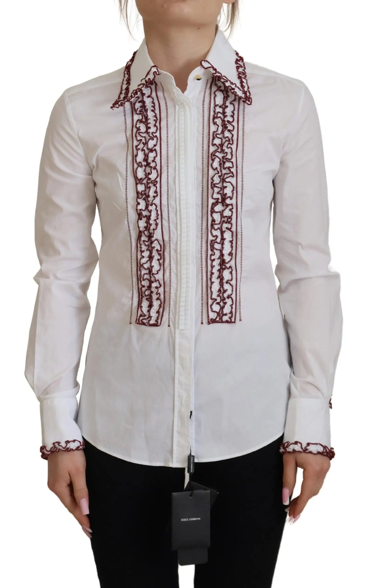 Chemise blanche dolce gabbana à boutons avec broderie bordeaux détaillée sur la patte de boutonnage col et poignets