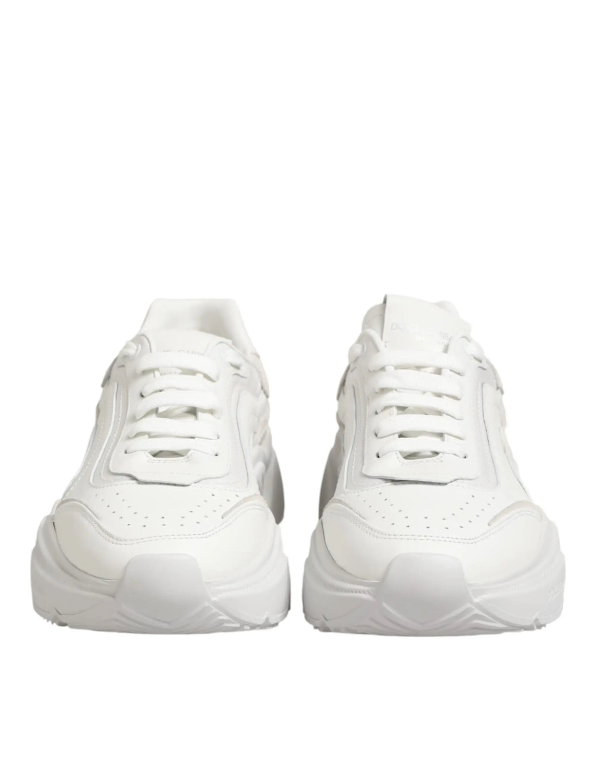 Baskets basses dolce & gabbana daymaster blanches en cuir avec design moderne chunky et détails perforés