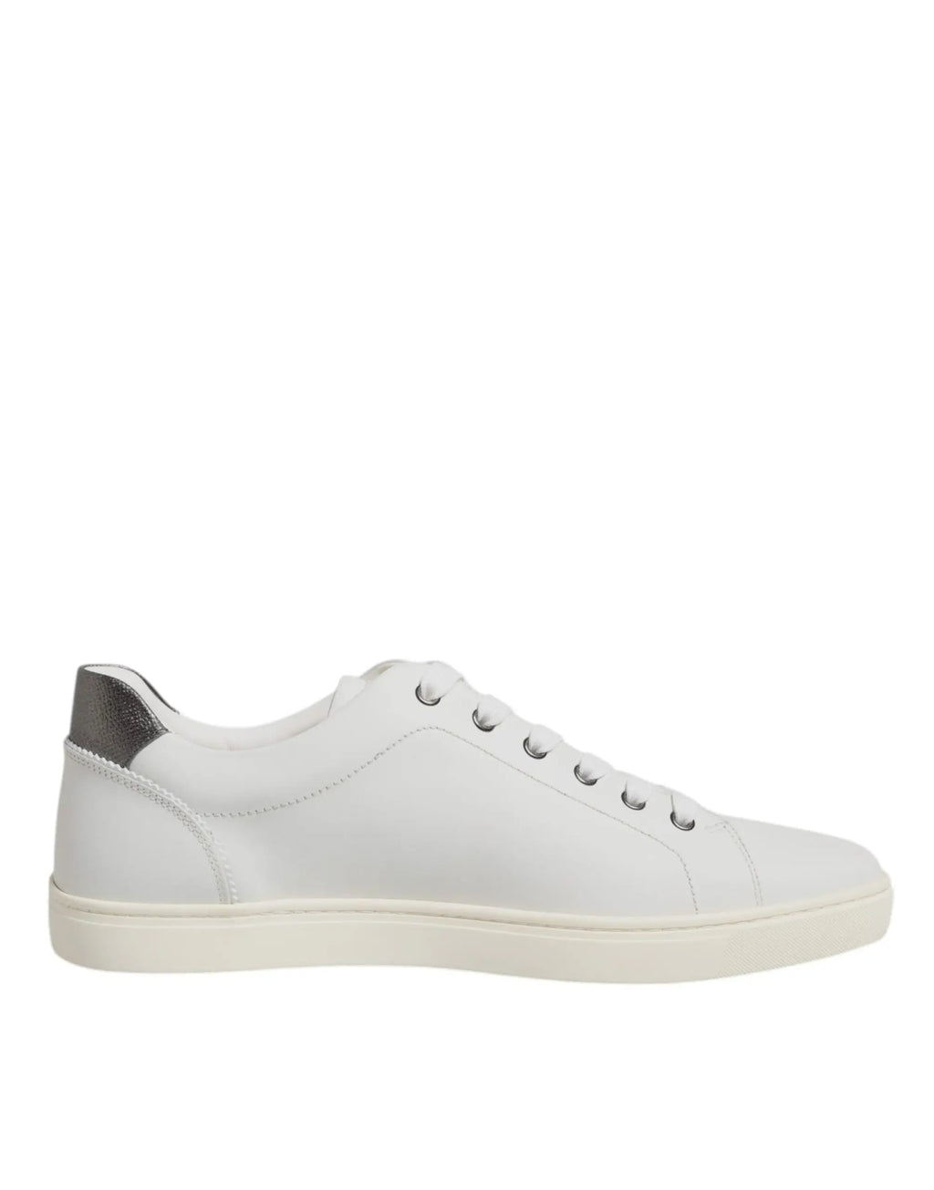Baskets basses en cuir blanc dolce & gabbana avec languette talon argentée métallique et lacets assortis