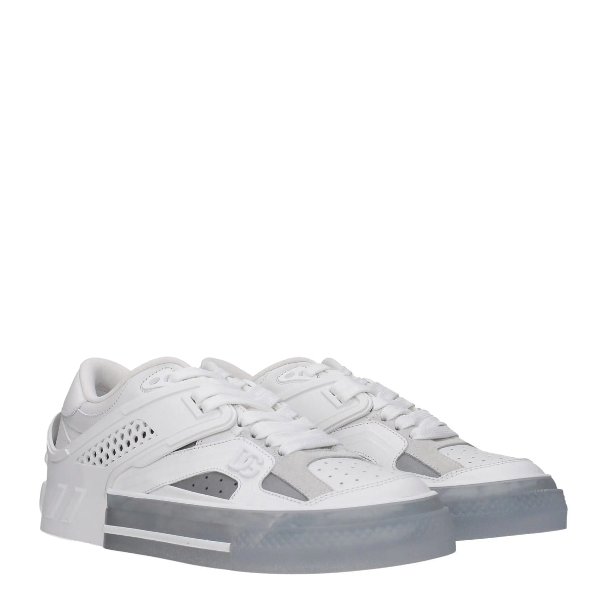 Dolce & gabbana baskets basses blanches en cuir avec détails perforés gris translucide sur plateforme