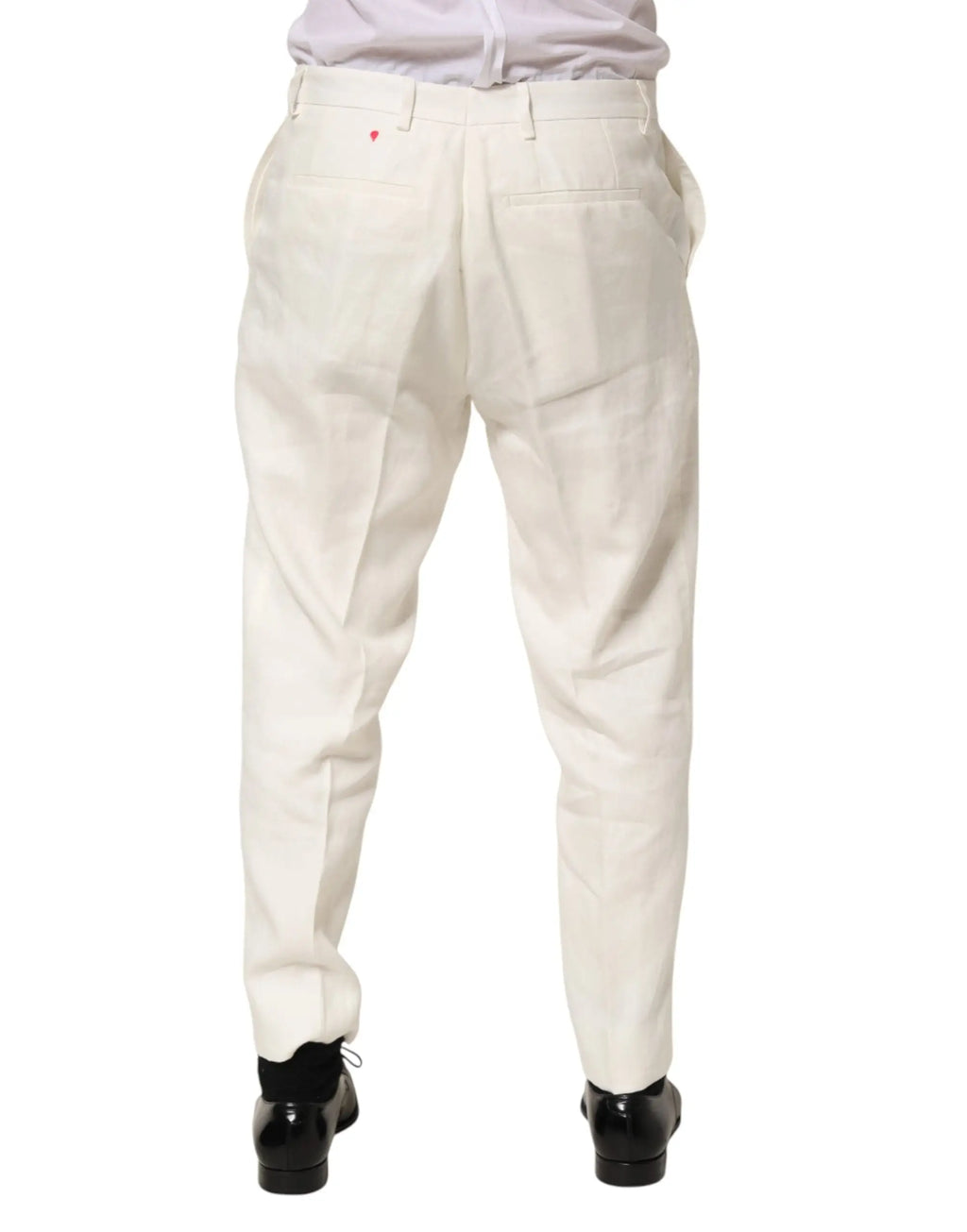 Pantalon chino crème en lin blanc dolce & gabbana pour homme vue arrière avec logo rouge subtil sur la ceinture