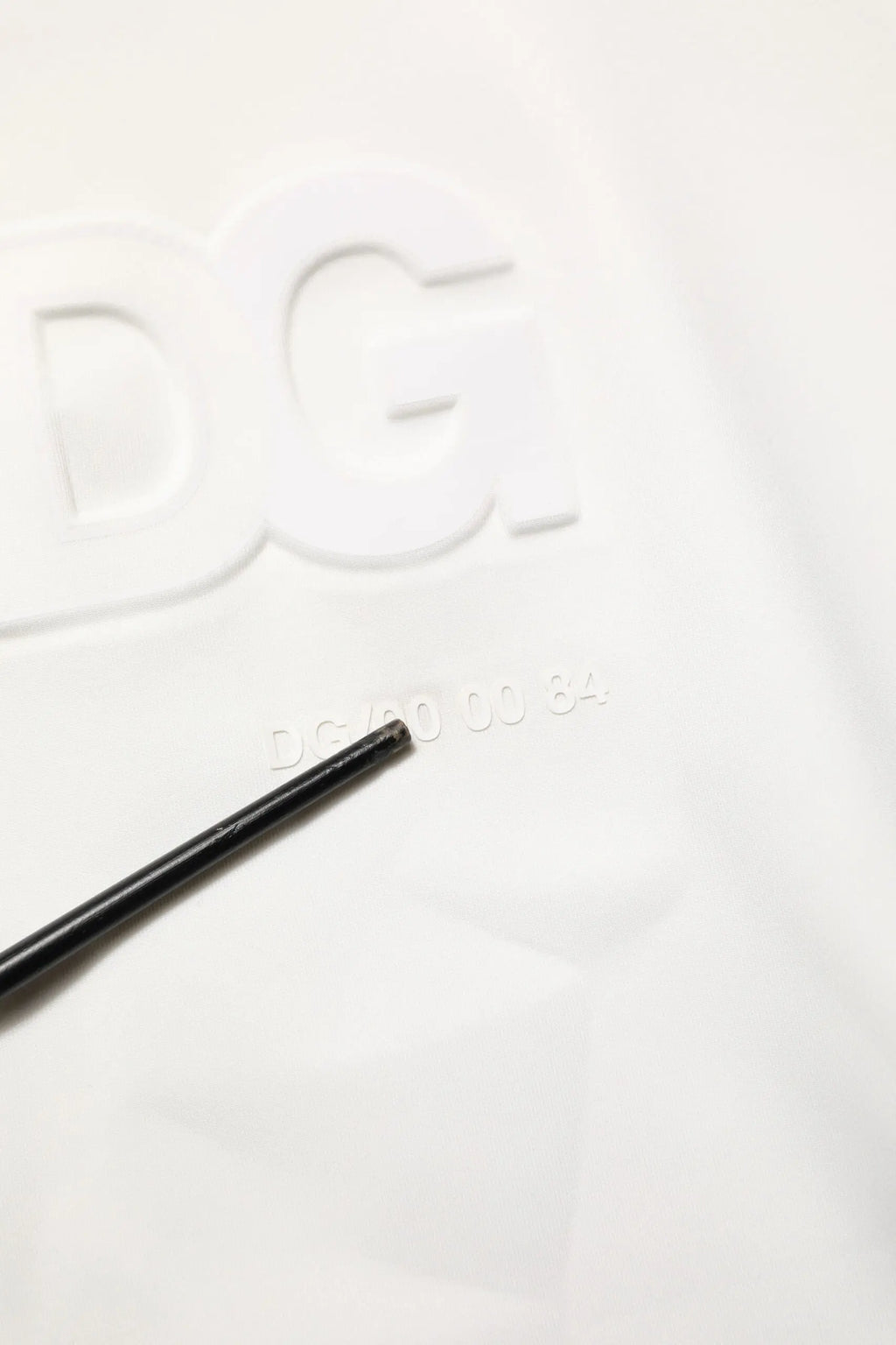 Emballage blanc dg avec logo en relief et numéro de série pour sweat à capuche blanc dolce & gabbana homme