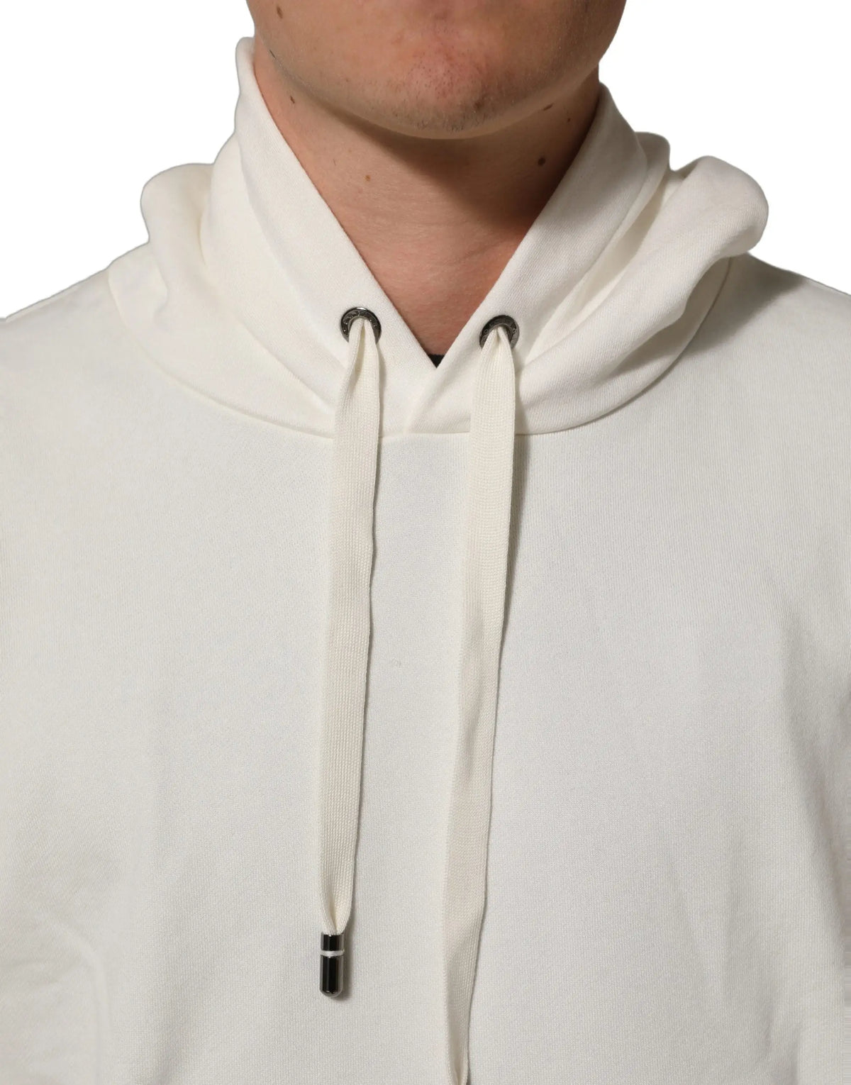 Dolce & gabbana sweat à capuche blanc en maille côtelée crème avec col montant et cordons noirs en métal