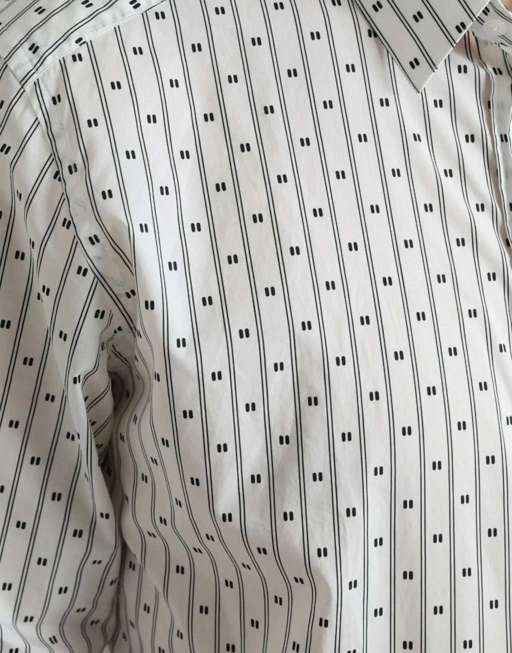 Chemise homme formelle dolce & gabbana blanche à rayures verticales noires et petits motifs à pois