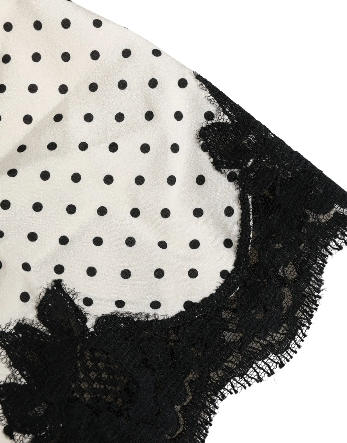 Écharpe noire à pois blanche avec bordure en dentelle complément du top camisole dolce & gabbana