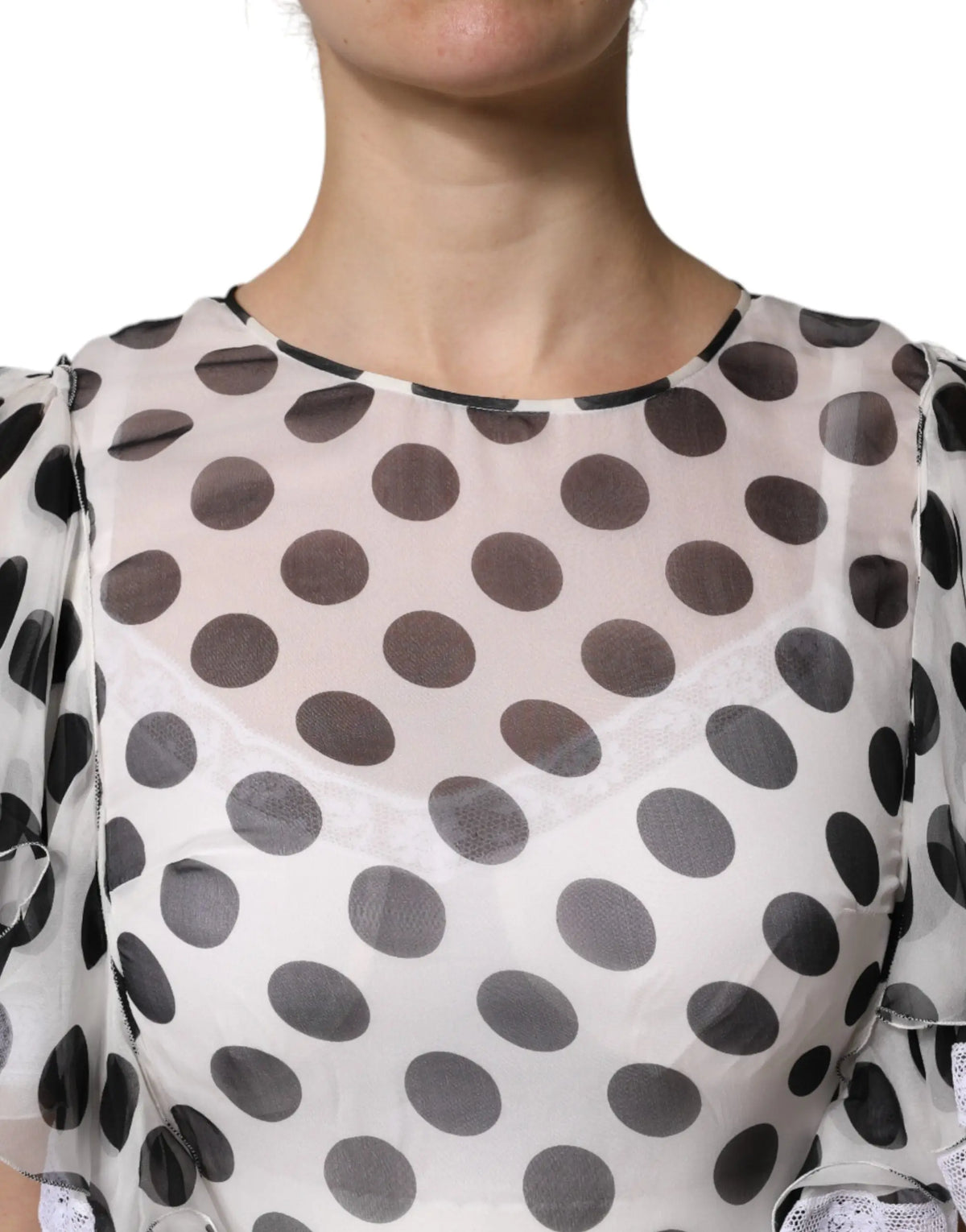 Blouse blanche transparente à pois noirs et gris avec manches à volants dolce gabbana en mélange soie
