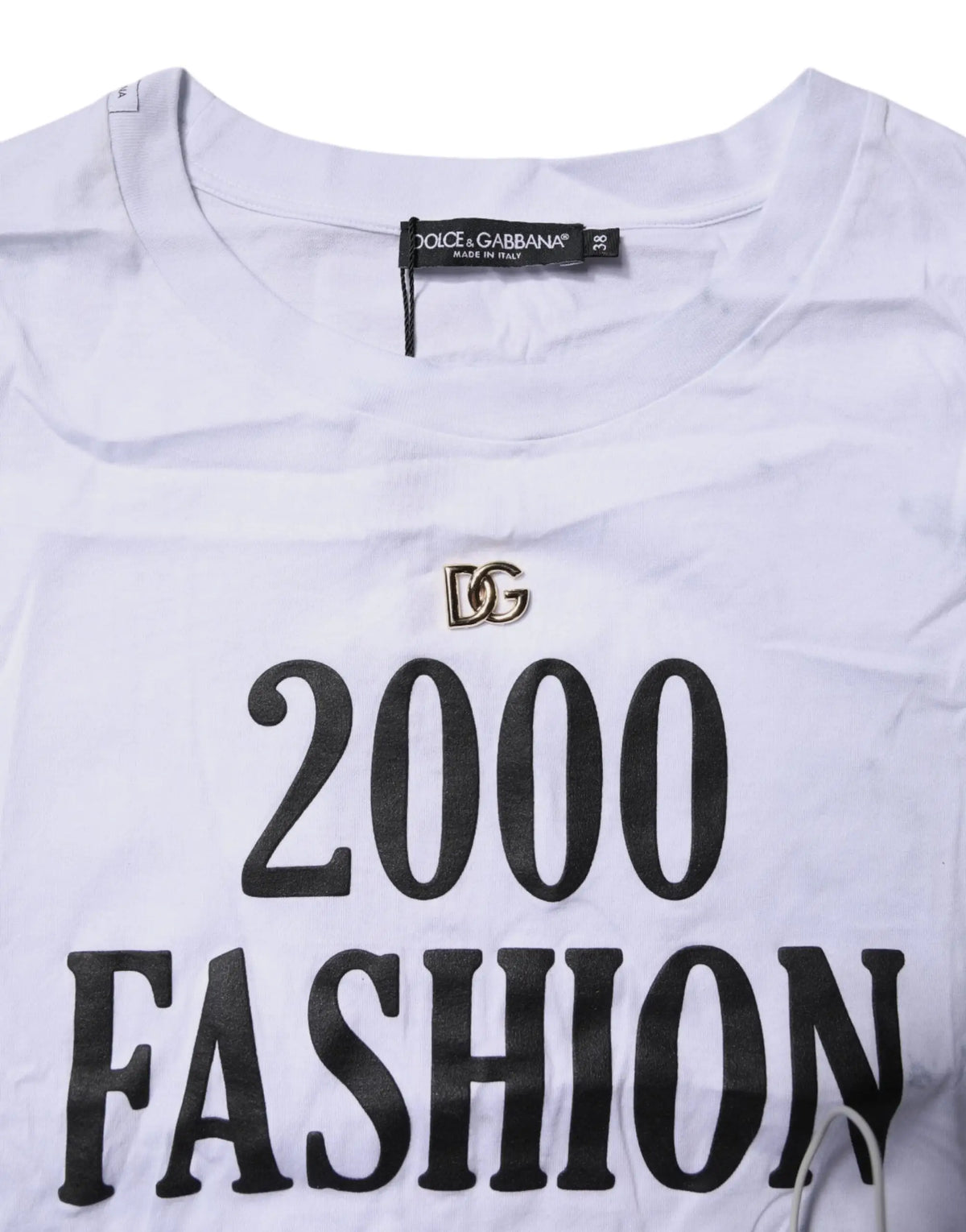 T-shirt blanc dolce & gabbana en coton avec impression noir 2000 fashion et logo dg doré au-dessus du texte