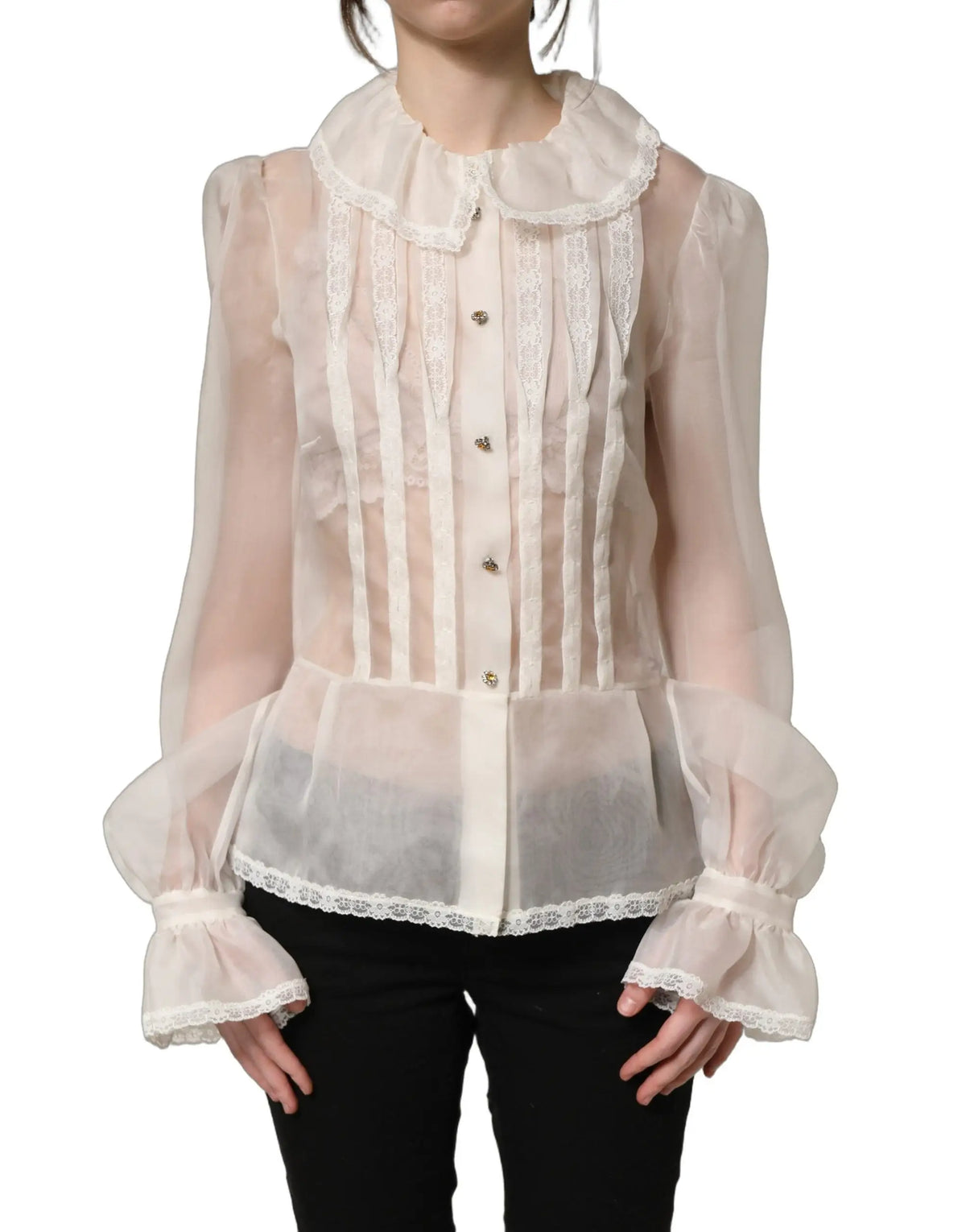 Blouse blanche en soie sheer dolce gabbana avec col peter pan en dentelle plis verticaux et manches à volants