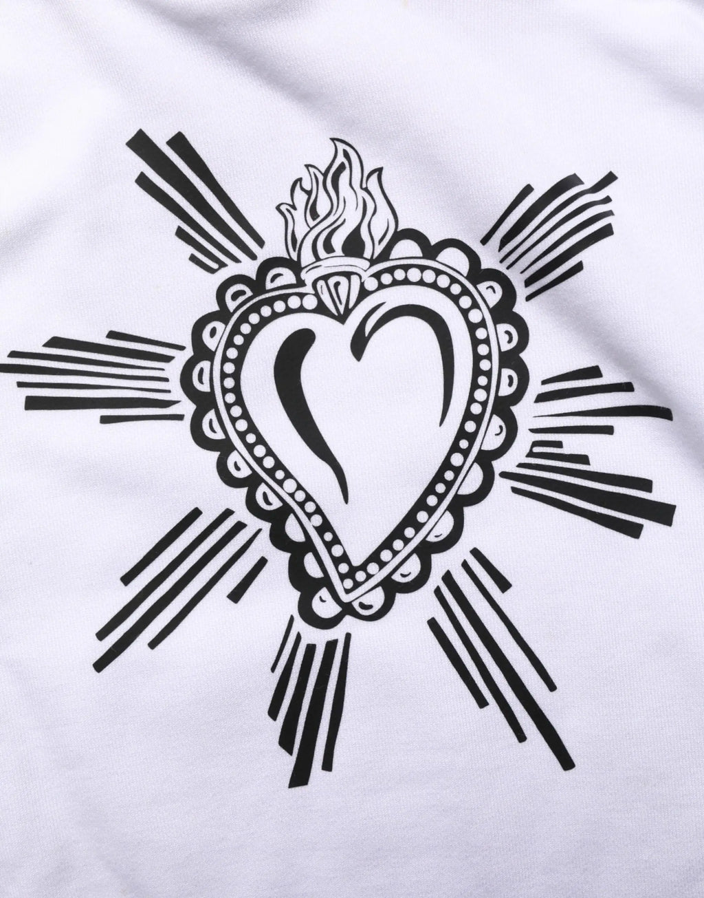 Dolce & gabbana sweat à capuche blanc avec un grand cœur sacré noir enflammé et lignes rayonnantes