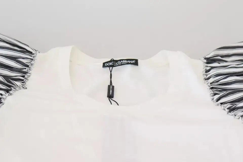 Blouse blanche dolce gabbana en coton avec manches courtes et volants à rayures noires et blanches aux épaules