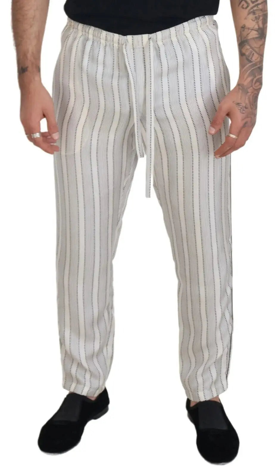 Pantalon de détente dolce & gabbana en soie à rayures blanches avec taille élastique et lignes verticales gris foncé et écru
