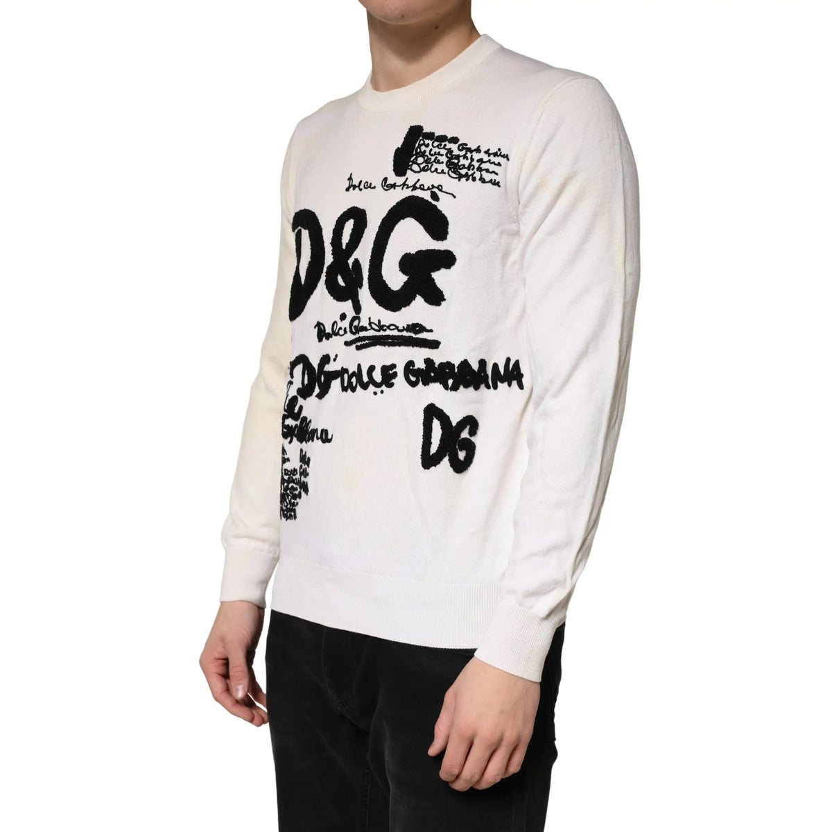 Dolce & gabbana pull en laine vierge blanc avec logo brodé noir et texte graphique sur le devant