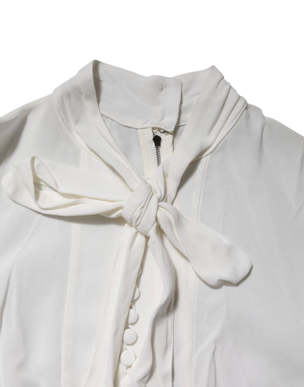 Blouse blanche dolce gabbana en viscose douce avec col ascot et manches longues parfaite pour un look élégant